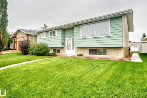 11461 152A Avenue Nw, Edmonton, AB - Outdoor