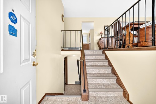 11461 152A Avenue Nw, Edmonton, AB - Indoor Photo Showing Other Room