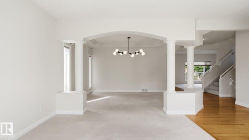 11568 15 Avenue Nw, Edmonton, AB - Indoor Photo Showing Other Room
