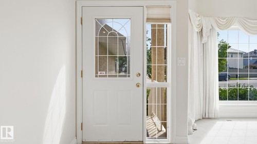 11568 15 Avenue Nw, Edmonton, AB - Indoor Photo Showing Other Room