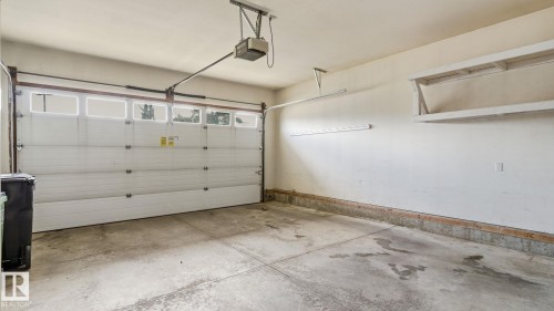 11568 15 Avenue Nw, Edmonton, AB - Indoor Photo Showing Garage