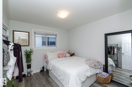11427 90 Street Nw, Edmonton, AB - Indoor Photo Showing Bedroom