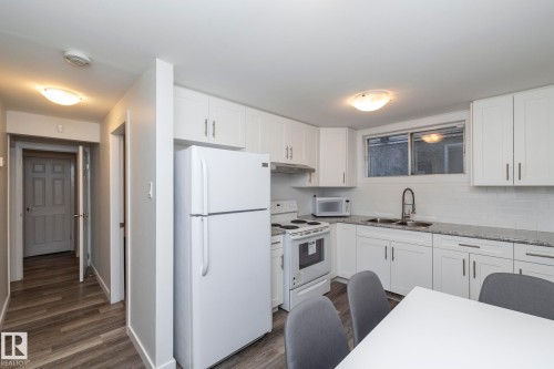 11427 90 Street Nw, Edmonton, AB - Indoor Photo Showing Kitchen With Double Sink