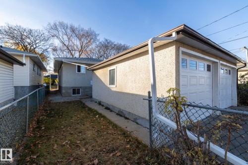 11427 90 Street Nw, Edmonton, AB - Outdoor