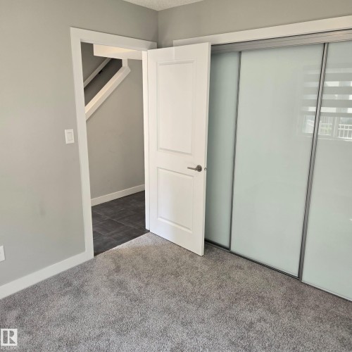 #58 2215 24 ST NW NW , Edmonton, AB T6T 1A6 2