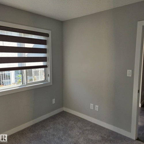 #58 2215 24 ST NW NW , Edmonton, AB T6T 1A6 3