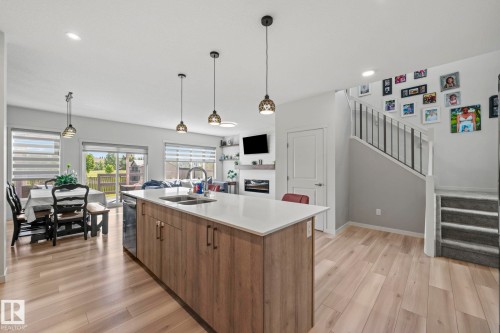 1931 Westerra Lane, Stony Plain, AB - Indoor Photo Showing Kitchen With Double Sink