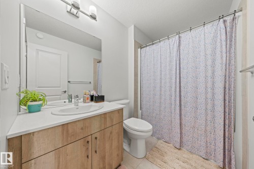 1931 Westerra Lane, Stony Plain, AB - Indoor Photo Showing Bathroom
