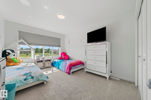 1931 Westerra Lane, Stony Plain, AB - Indoor Photo Showing Bedroom
