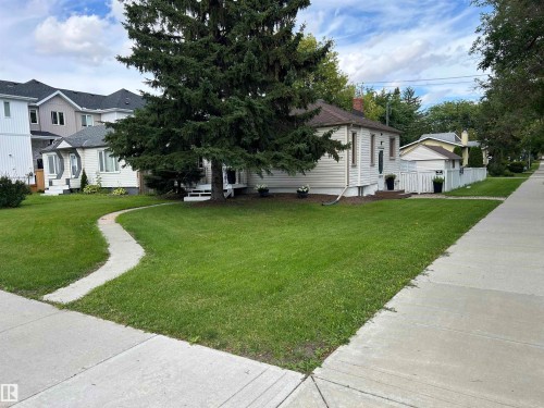 12203 124 Street Nw, Edmonton, AB - Outdoor