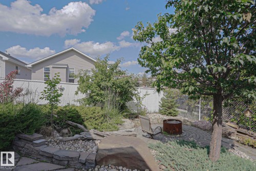 4506 154 Avenue Nw, Edmonton, AB - Outdoor