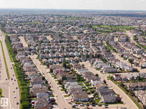 4506 154 Avenue Nw, Edmonton, AB - Outdoor With View