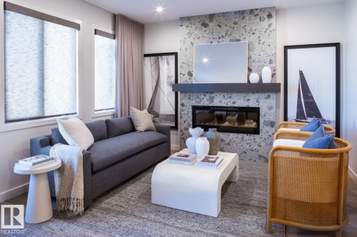 5316 Hawthorn Close Sw, Edmonton, AB - Indoor Photo Showing Living Room With Fireplace
