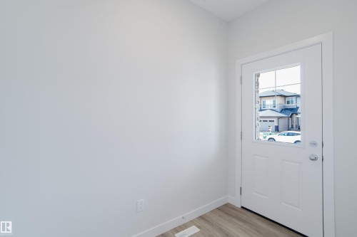 307 Brae Way, Leduc, AB - Indoor Photo Showing Other Room