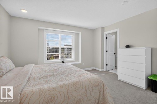 22830 82A Avenue Nw, Edmonton, AB - Indoor Photo Showing Bedroom
