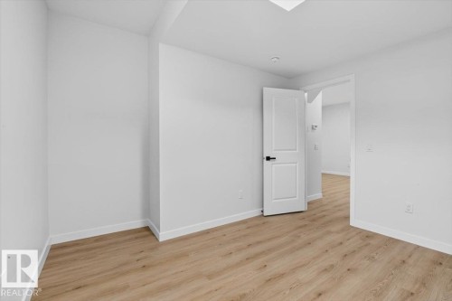 22830 82A Avenue Nw, Edmonton, AB - Indoor Photo Showing Other Room