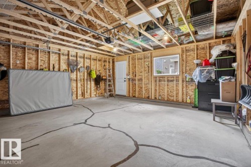 22830 82A Avenue Nw, Edmonton, AB - Indoor