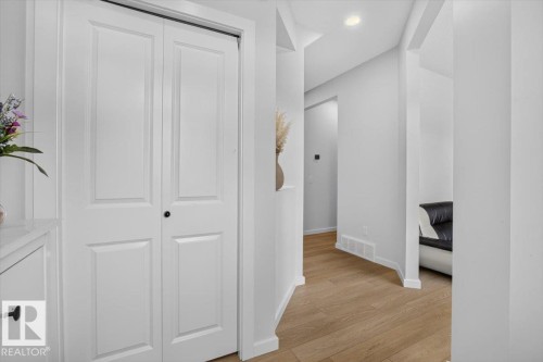22830 82A Avenue Nw, Edmonton, AB - Indoor Photo Showing Other Room
