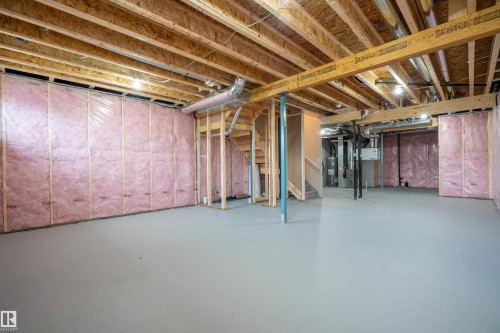 6255 29 Avenue Sw, Edmonton, AB - Indoor Photo Showing Basement