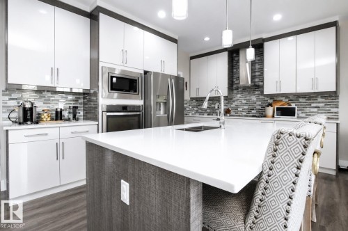 241 Westbrook Wynd, Fort Saskatchewan, AB - Indoor Photo Showing Kitchen With Double Sink With Upgraded Kitchen
