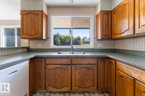 315 Lakeshore Drive, Cold Lake, AB - Indoor Photo Showing Kitchen With Double Sink