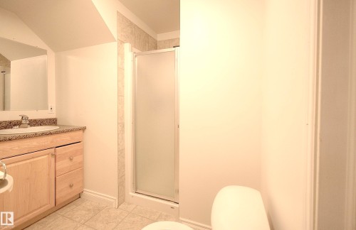 43 Westlake Drive, Spruce Grove, AB - Indoor Photo Showing Bathroom
