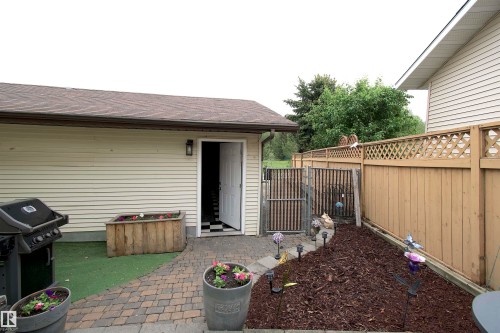 43 Westlake Drive, Spruce Grove, AB - Outdoor With Exterior