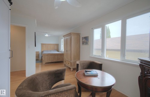 43 Westlake Drive, Spruce Grove, AB - Indoor