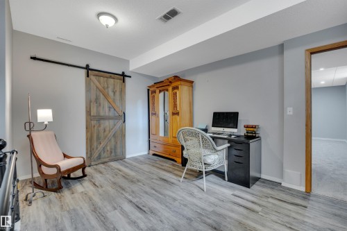 341 Burton Road Nw, Edmonton, AB - Indoor Photo Showing Office