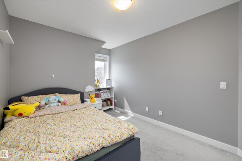 8412 24 Avenue Sw, Edmonton, AB - Indoor Photo Showing Bedroom