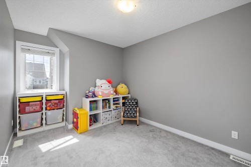 8412 24 Avenue Sw, Edmonton, AB - Indoor
