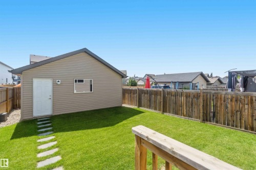 21839 99 Avenue Nw, Edmonton, AB - Outdoor