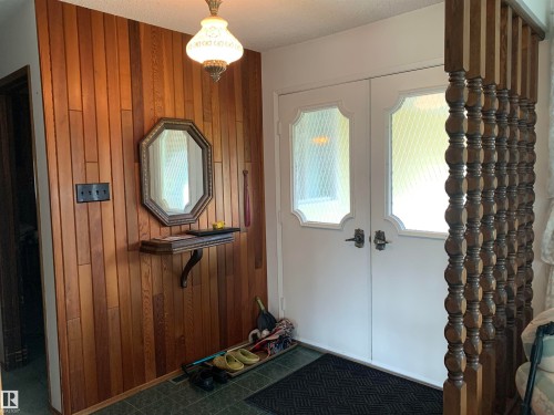 5301 48 Ave, Vegreville, AB - Indoor Photo Showing Other Room