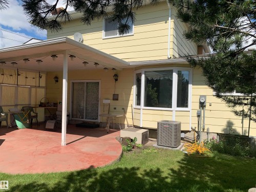5301 48 Ave, Vegreville, AB - Outdoor With Exterior