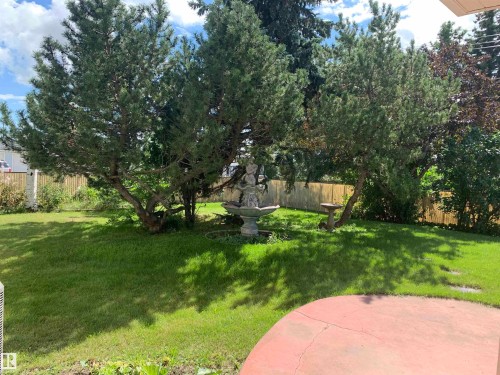 5301 48 Ave, Vegreville, AB - Outdoor