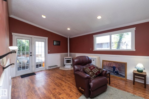 3608 44 Street, Leduc, AB - Indoor