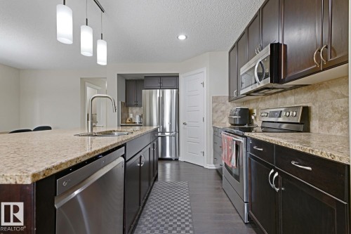 13536 164 Avenue Nw, Edmonton, AB - Indoor Photo Showing Kitchen With Stainless Steel Kitchen With Upgraded Kitchen