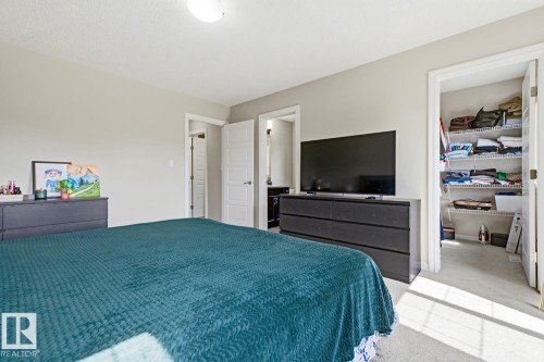 13536 164 Avenue Nw, Edmonton, AB - Indoor Photo Showing Bedroom