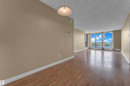 #608 10149 Saskatchewan Dr Nw, Edmonton, AB - Indoor Photo Showing Other Room
