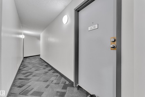 #608 10149 Saskatchewan Dr Nw, Edmonton, AB - Indoor Photo Showing Other Room