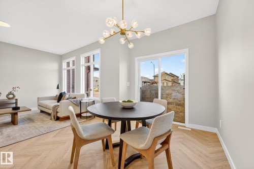 8297 Kiriak Loop Sw, Edmonton, AB - Indoor Photo Showing Dining Room