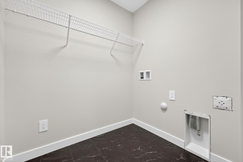 8297 Kiriak Loop Sw, Edmonton, AB - Indoor With Storage