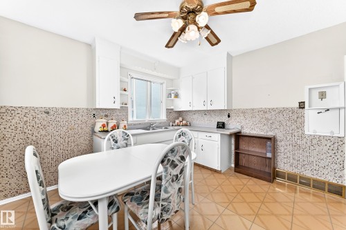 11917 53 Street Nw, Edmonton, AB - Indoor Photo Showing Dining Room