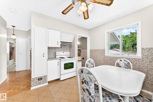11917 53 Street Nw, Edmonton, AB - Indoor Photo Showing Kitchen