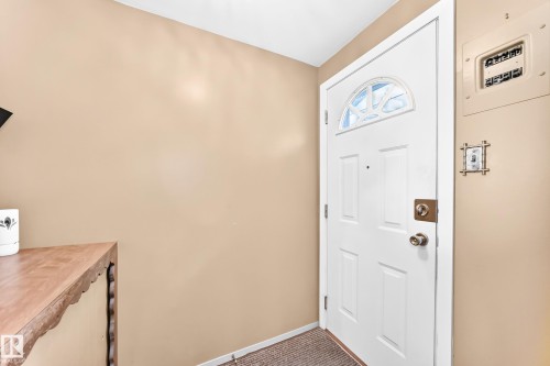 11917 53 Street Nw, Edmonton, AB - Indoor Photo Showing Other Room
