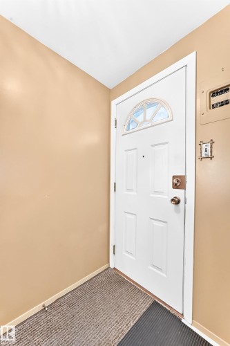 11917 53 Street Nw, Edmonton, AB - Indoor Photo Showing Other Room