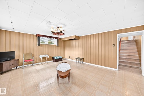 11917 53 Street Nw, Edmonton, AB -  Photo Showing Other Room