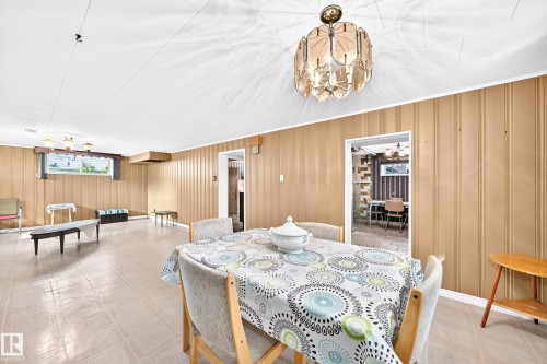 11917 53 Street Nw, Edmonton, AB - Indoor