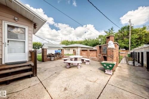 11917 53 Street Nw, Edmonton, AB - Outdoor
