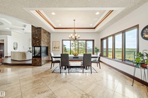 188 Windermere Drive Nw, Edmonton, AB - Indoor Photo Showing Dining Room